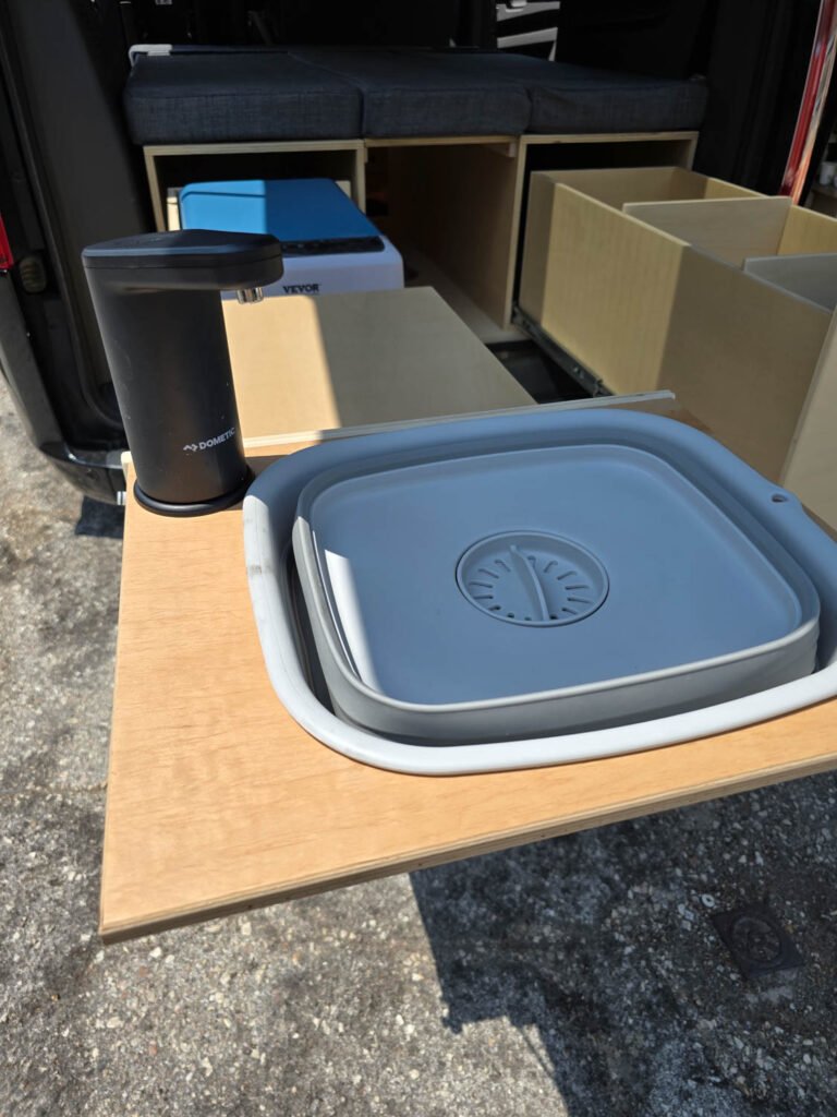 7. Ford Tourneo custom 9 posti di Ilaria (Firenze)