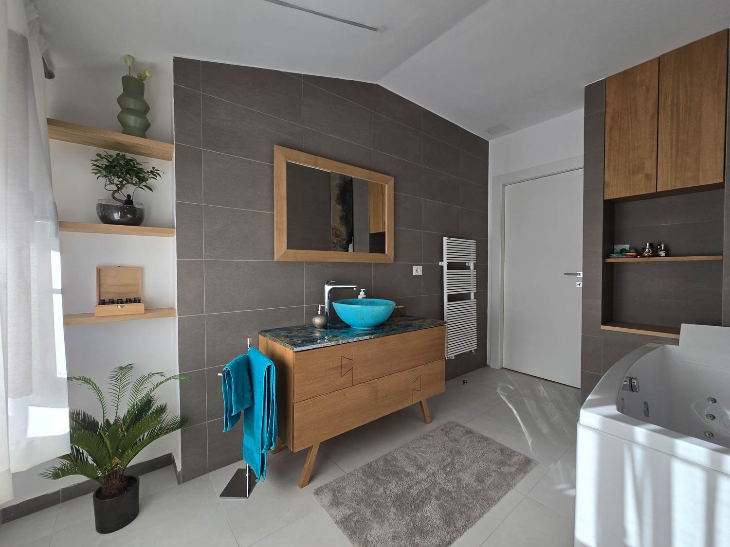 Bagno arredato in rovere di Marta (Assisi)